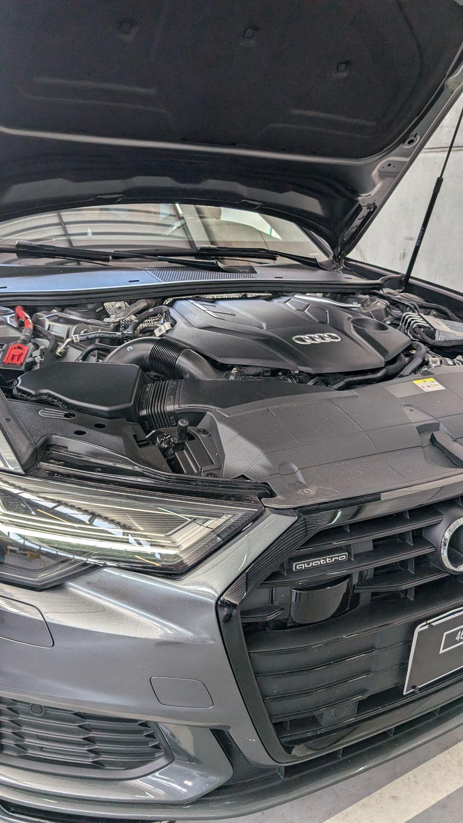 Audi A6 quattro
